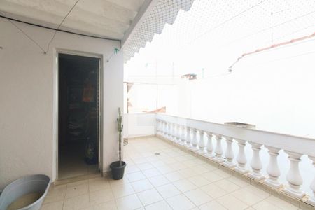 Terraço  de casa à venda com 2 quartos, 180m² em Penha de França, São Paulo