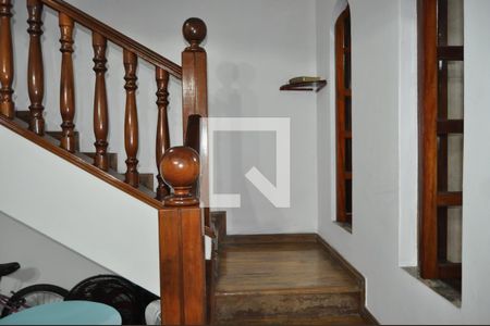 Escada de casa de condomínio para alugar com 3 quartos, 200m² em Méier, Rio de Janeiro