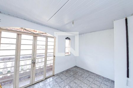 Quarto 2 de casa para alugar com 2 quartos, 54m² em Parque Santo Antônio, São Paulo