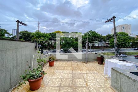 Área externa de apartamento para alugar com 2 quartos, 165m² em Vila Canero, São Paulo