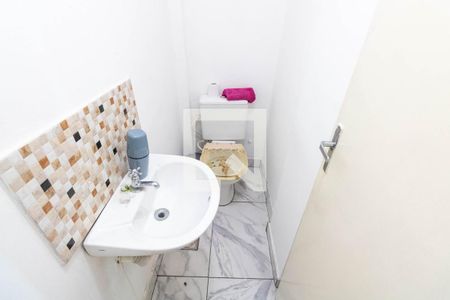 Lavabo de casa de condomínio para alugar com 2 quartos, 74m² em Campo Grande, Rio de Janeiro