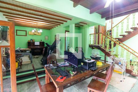 Sala de casa à venda com 4 quartos, 329m² em Vila Progresso, Niterói