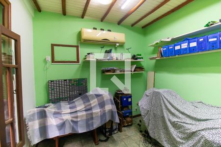 Quarto 1 de casa à venda com 4 quartos, 329m² em Vila Progresso, Niterói