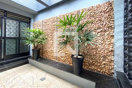 Varanda de casa à venda com 4 quartos, 308m² em Colégio Batista, Belo Horizonte