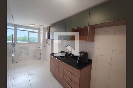 Cozinha de apartamento à venda com 2 quartos, 85m² em Barra da Tijuca, Rio de Janeiro