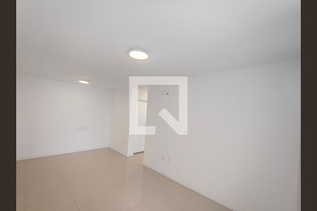 Sala de apartamento à venda com 2 quartos, 85m² em Barra da Tijuca, Rio de Janeiro