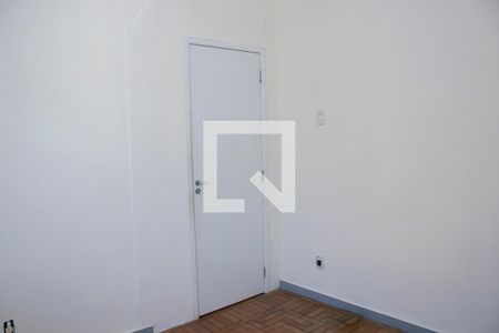 Quarto 1 de casa à venda com 5 quartos, 128m² em Santa Efigênia, Belo Horizonte