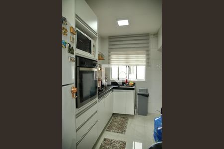 Cozinha 2  de apartamento à venda com 3 quartos, 115m² em Jardim Calux, São Bernardo do Campo