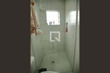 Banheiro 2 de apartamento à venda com 3 quartos, 115m² em Jardim Calux, São Bernardo do Campo