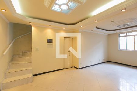 Sala  de casa para alugar com 3 quartos, 130m² em Vila Taquari, São Paulo