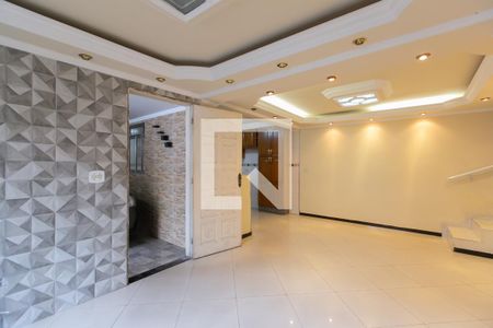 Sala  de casa para alugar com 3 quartos, 130m² em Vila Taquari, São Paulo