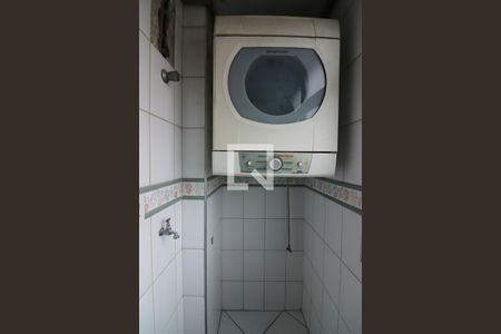 Área de Serviço de apartamento para alugar com 2 quartos, 50m² em Santa Terezinha, São Bernardo do Campo