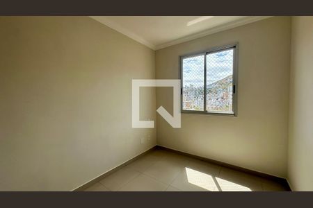 Quarto 1 de apartamento para alugar com 3 quartos, 80m² em Buritis, Belo Horizonte