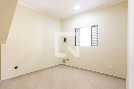 Quarto 2 de casa à venda com 2 quartos, 60m² em Penha de França, São Paulo