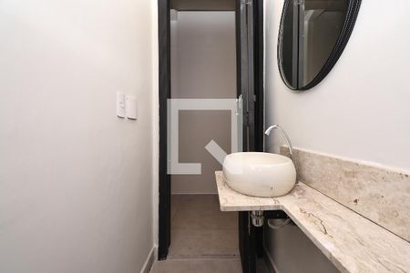 Lavabo de casa à venda com 5 quartos, 280m² em Jardim Ocara, Santo André
