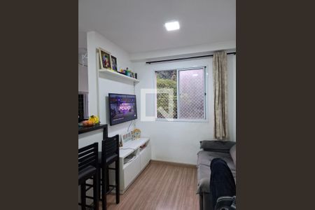 Sala de apartamento para alugar com 2 quartos, 45m² em Jardim Maria Rosa, Taboão da Serra