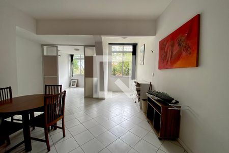 Sala  de apartamento à venda com 2 quartos, 92m² em Copacabana, Rio de Janeiro