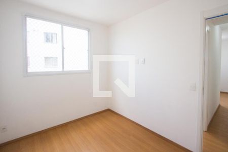 Quarto 1 de apartamento para alugar com 2 quartos, 42m² em Parque Maria Helena, São Paulo