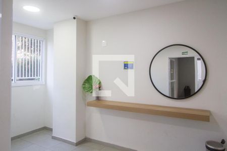 Área comum de apartamento para alugar com 2 quartos, 42m² em Parque Maria Helena, São Paulo