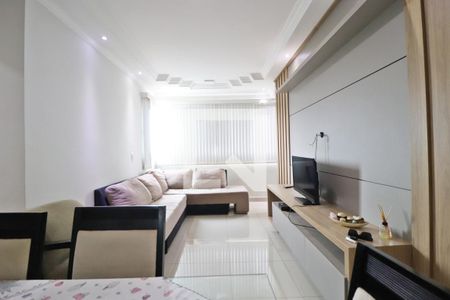 Sala de apartamento para alugar com 2 quartos, 68m² em Jardim Inconfidência, Uberlândia