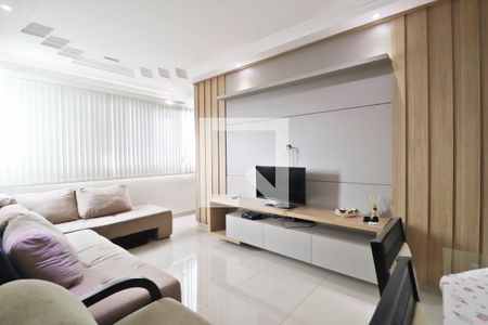 Sala de apartamento para alugar com 2 quartos, 68m² em Jardim Inconfidência, Uberlândia
