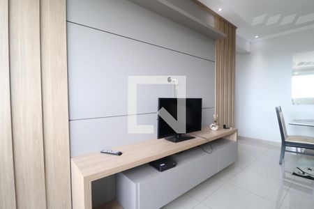 Sala de apartamento para alugar com 2 quartos, 68m² em Jardim Inconfidência, Uberlândia