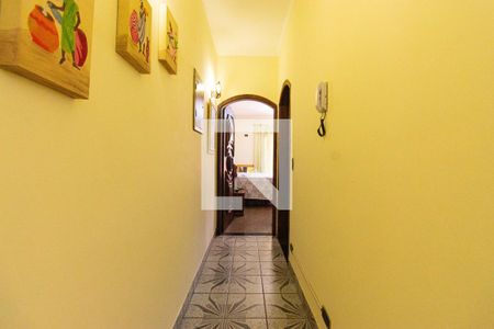 Corredor de casa à venda com 3 quartos, 140m² em Vila Dom Pedro I, São Paulo