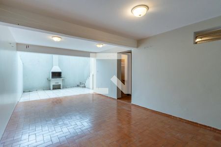 Casa à venda com 3 quartos, 134m² em Jardim das Vertentes, São Paulo