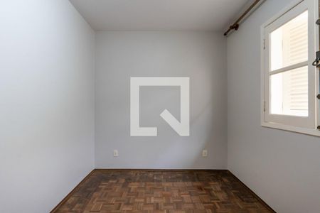 Casa à venda com 3 quartos, 134m² em Jardim das Vertentes, São Paulo