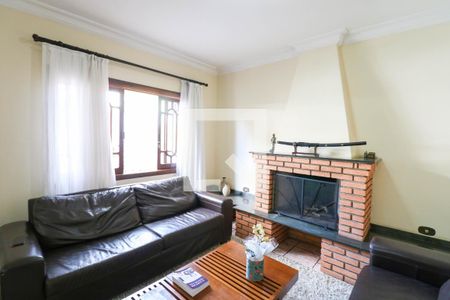 Casa à venda com 4 quartos, 250m² em Vila Congonhas, São Paulo