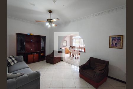 Casa à venda com 3 quartos, 700m² em Pechincha, Rio de Janeiro