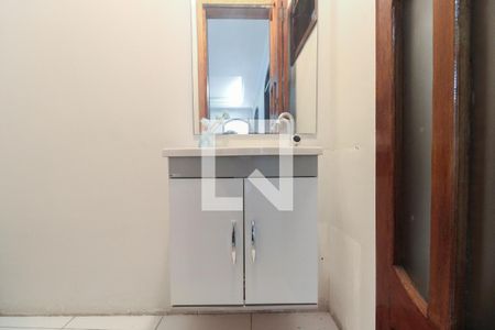 Lavabo de casa para alugar com 3 quartos, 250m² em Vila Esperança, São Paulo