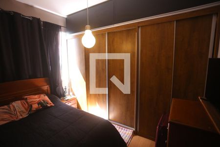 Quarto de apartamento à venda com 2 quartos, 142m² em Buritis, Belo Horizonte
