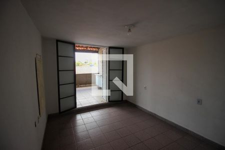 Quarto de casa para alugar com 4 quartos, 300m² em Vila Haro, Sorocaba