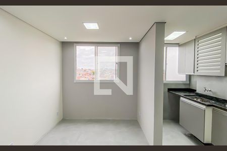 Sala/Cozinha de apartamento para alugar com 2 quartos, 50m² em Vila Cosmopolita, São Paulo