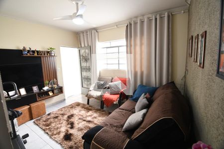 Sala de casa para alugar com 3 quartos, 169m² em Jardim São Gonçalo, Campinas