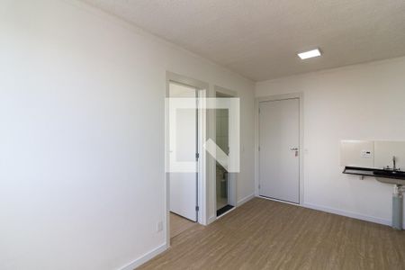 Sala de apartamento para alugar com 2 quartos, 34m² em Usina Piratininga, São Paulo