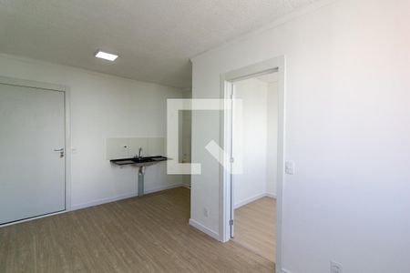 Sala de apartamento para alugar com 2 quartos, 34m² em Usina Piratininga, São Paulo