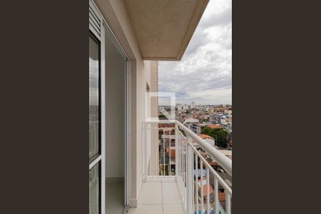 Varanda Sala/Cozinha de apartamento para alugar com 2 quartos, 35m² em Vila Carmosina, São Paulo