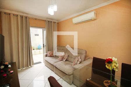 Sala de casa à venda com 4 quartos, 400m² em Vista Alegre, Rio de Janeiro