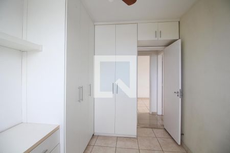 Quarto 1 de apartamento à venda com 3 quartos, 68m² em Taquara, Rio de Janeiro