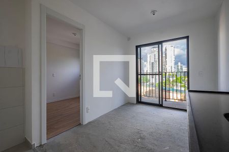 Sala/Cozinha de apartamento à venda com 1 quarto, 26m² em Pinheiros, São Paulo