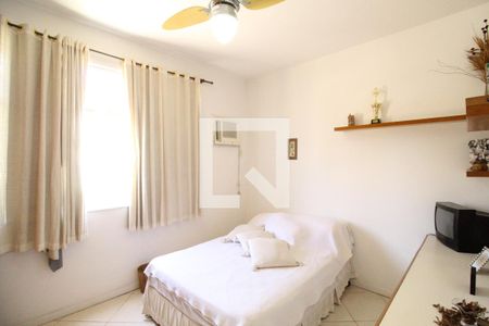 Quarto 2 de apartamento para alugar com 3 quartos, 100m² em Taquara, Rio de Janeiro