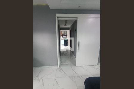 Corredor de casa para alugar com 2 quartos, 70m² em Vila Santo Antonio, Belford Roxo