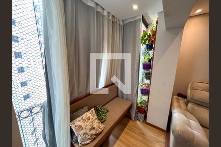 Sala de apartamento à venda com 3 quartos, 73m² em Santa Teresinha, São Paulo