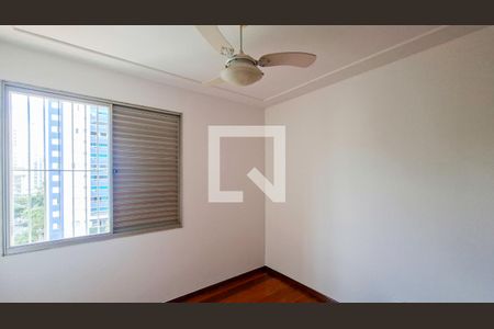 Quarto 1 de apartamento para alugar com 3 quartos, 115m² em Lourdes, Belo Horizonte