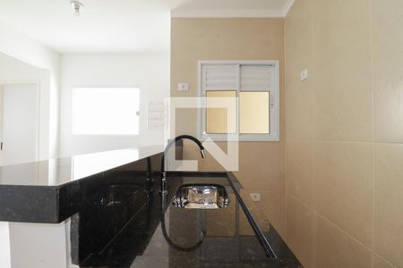 Sala/Cozinha de casa para alugar com 2 quartos, 40m² em Vila Espanhola, São Paulo