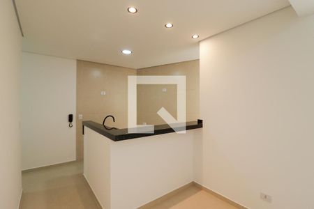 Sala/Cozinha de casa para alugar com 2 quartos, 50m² em Vila Espanhola, São Paulo