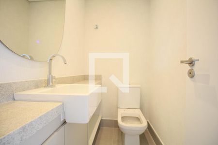 Lavabo de apartamento para alugar com 3 quartos, 142m² em Real Parque, São Paulo