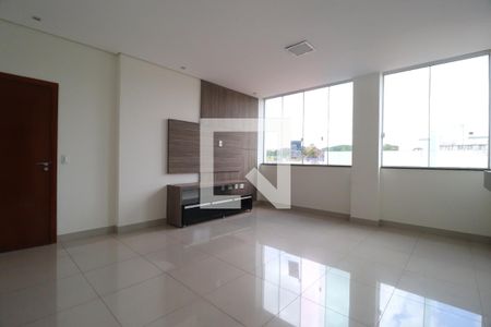 Sala de apartamento para alugar com 3 quartos, 160m² em Saraiva, Uberlândia